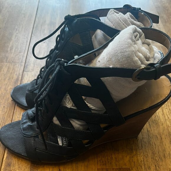 Nine West Black Lace Up Wedges Sz 10 1/2 - Picture 1 of 7